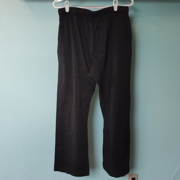 ❄️ Umbro | Men's Lounge Pants ❄️ - Picture 2 of 3